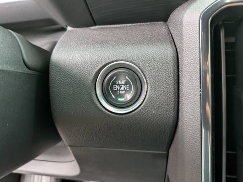 Used 2024 GMC Acadia AT4 AWD/4WD image 26