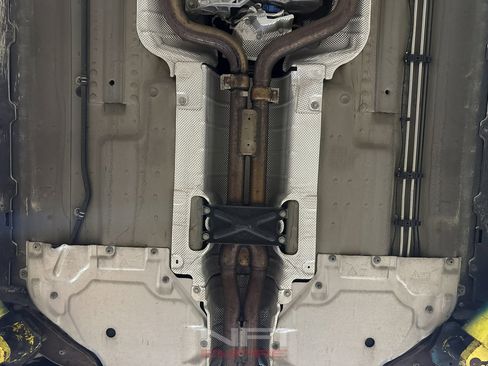 Used 2018 Jaguar F-TYPE R image 53