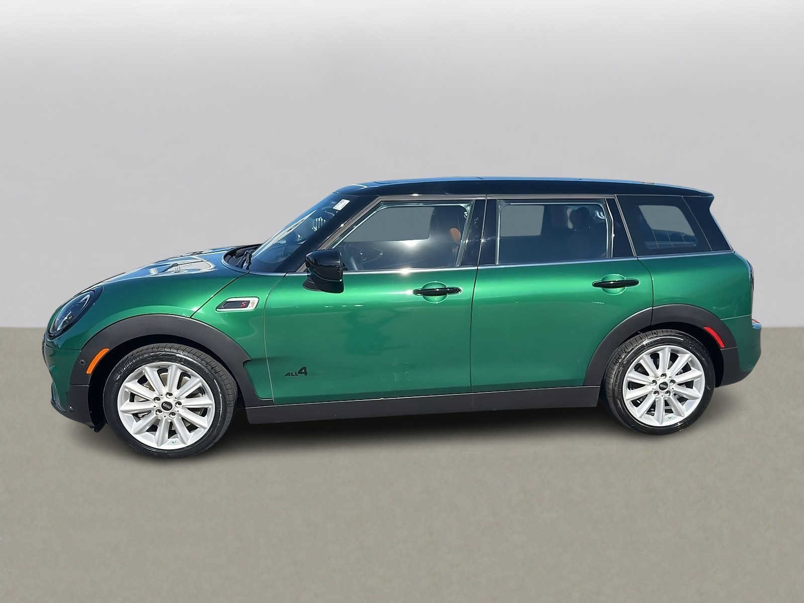 Used 2023 MINI Cooper Clubman S AWD/4WD image 5