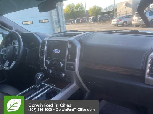 Used 2020 Ford F150 Lariat w/ Equipment Group 502A Luxury image 4