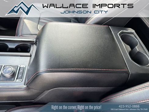 Used 2020 Ford Expedition Limited w/ Equipment Group 303A AWD/4WD image 19