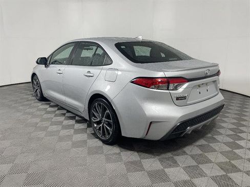 Used 2021 Toyota Corolla SE FWD image 5
