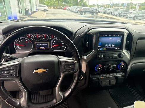 Used 2020 Chevrolet Silverado 1500 LT w/ All-Star Edition AWD/4WD image 8