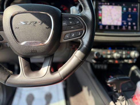 Used 2022 Dodge Durango SRT w/ Technology Group AWD/4WD image 20