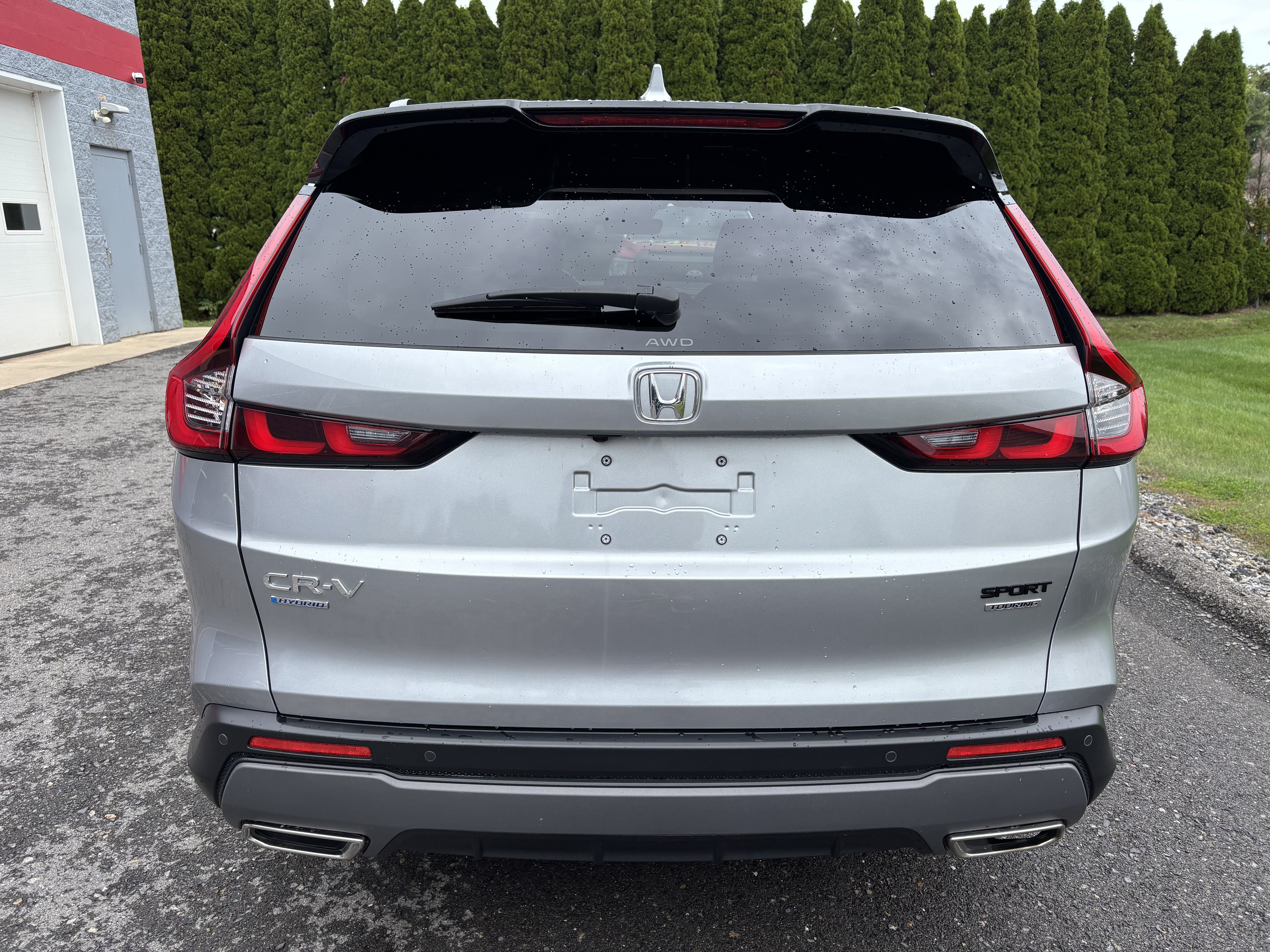 Used 2025 Honda CR-V Sport Touring image 4