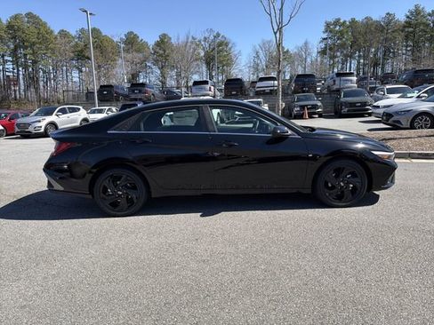 New 2026 Hyundai Elantra SEL Sport image 8