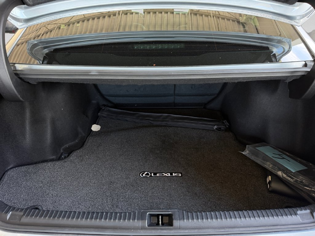 Used 2024 Lexus IS 350 F Sport w/ Memory Package RWD image 27