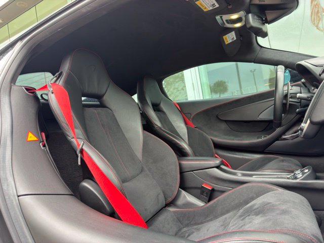 Used 2017 McLaren 570S Coupe RWD image 7