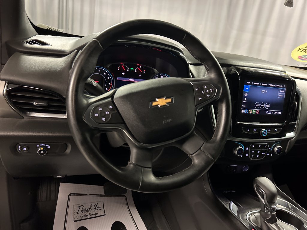 Used 2023 Chevrolet Traverse LT FWD image 15