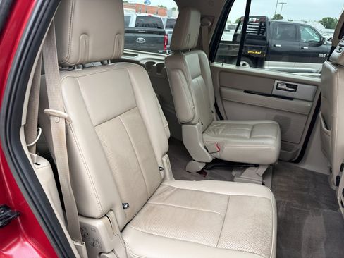 Used 2014 Ford Expedition Limited w/ Equipment Group 301A AWD/4WD image 12