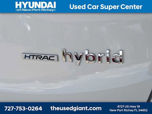 Certified 2023 Hyundai Santa Fe Limited AWD/4WD image 14