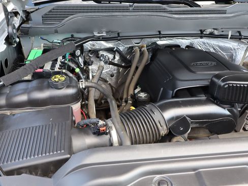 Used 2016 Chevrolet Silverado 2500 W/T w/ WT Fleet Convenience Package AWD/4WD image 29