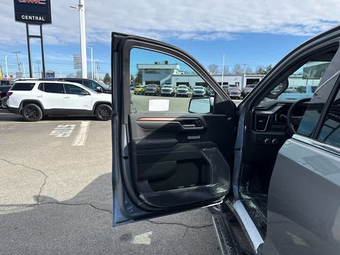 New 2026 GMC Sierra 1500 Denali w/ Denali Reserve Package image 17