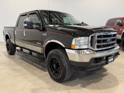 Used 2004 Ford F250 Lariat AWD/4WD image 5