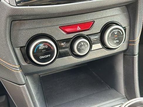 Used 2023 Subaru Crosstrek 2.0i Premium image 17