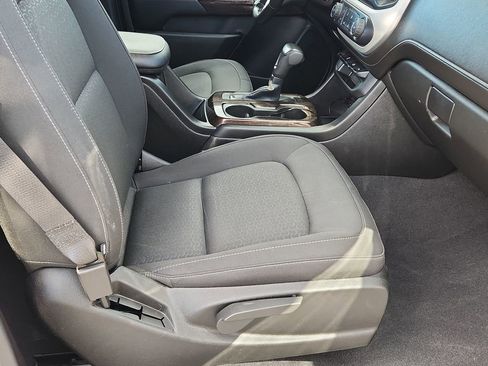 Used 2020 GMC Canyon SLE w/ Elevation Edition image 12