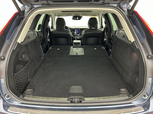 Used 2021 Volvo XC60 T5 Inscription w/ Advanced Package AWD/4WD image 33