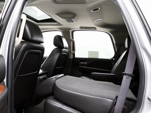 Used 2013 Chevrolet Tahoe LT w/ Luxury Package image 13