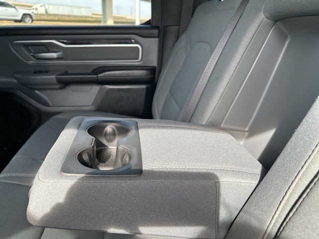 Used 2022 RAM 1500 Big Horn AWD/4WD image 38