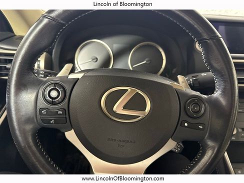 Used 2016 Lexus IS 300 AWD image 28