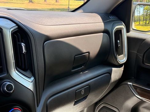 Used 2021 Chevrolet Silverado 1500 RST w/ All Star Edition Plus AWD/4WD image 19