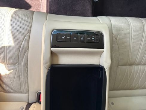 Used 2018 Lexus LS 500 AWD w/ Interior Upgrade Package image 26