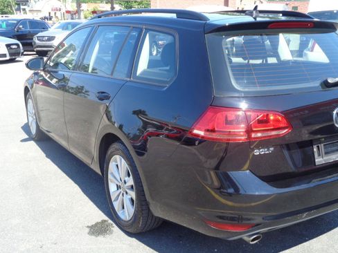 Used 2017 Volkswagen Golf S AWD/4WD image 20