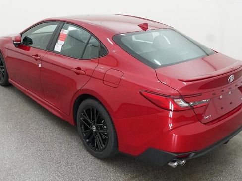 New 2026 Toyota Camry SE FWD image 5