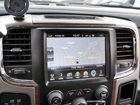 Used 2016 RAM 3500 Laramie image 27