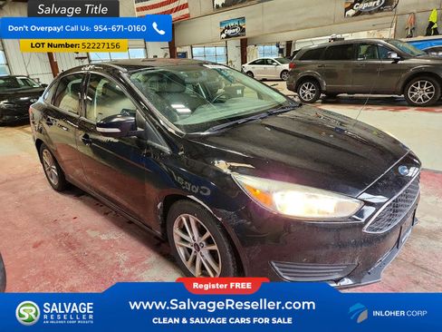 Used 2017 Ford Focus SE FWD image 5
