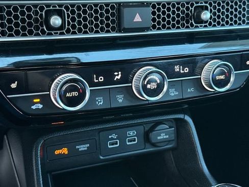 Certified 2023 Honda Civic Sport Touring image 23