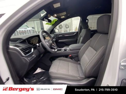 Certified 2025 GMC Acadia Elevation image 22