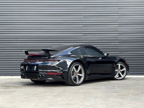 Certified 2021 Porsche 911 Carrera image 7