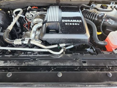 Used 2026 Chevrolet Silverado 1500 LT Trail Boss w/ Convenience Package II AWD/4WD image 31
