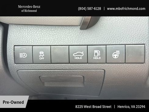 Used 2023 Toyota Camry SE w/ Cold Weather Package FWD image 25