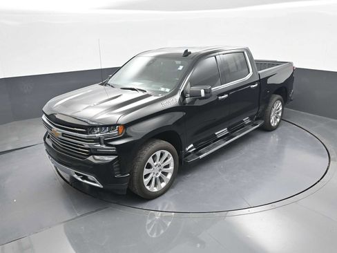 Used 2021 Chevrolet Silverado 1500 High Country w/ Technology Package AWD/4WD image 27