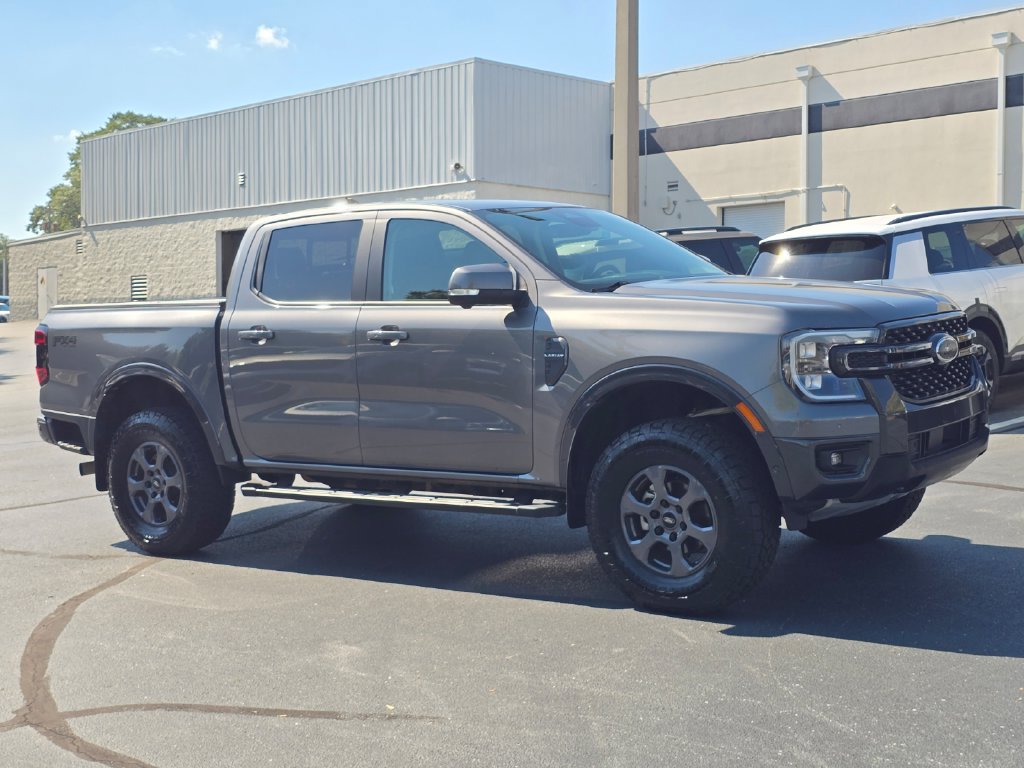 Used 2024 Ford Ranger Lariat w/ FX4 Off-Road Package AWD/4WD image 1