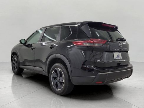 Used 2025 Nissan Rogue SV image 21
