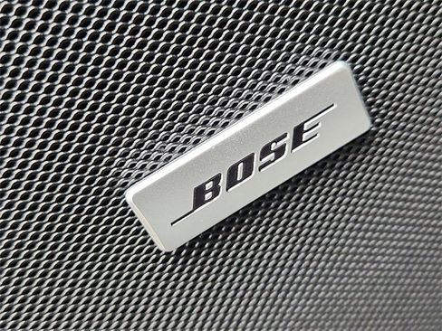 Used 2025 Chevrolet Tahoe High Country image 24