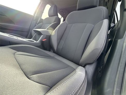 Used 2026 Subaru Crosstrek 2.0i Premium image 11