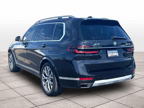 Used 2023 BMW X7 xDrive40i AWD/4WD image 7