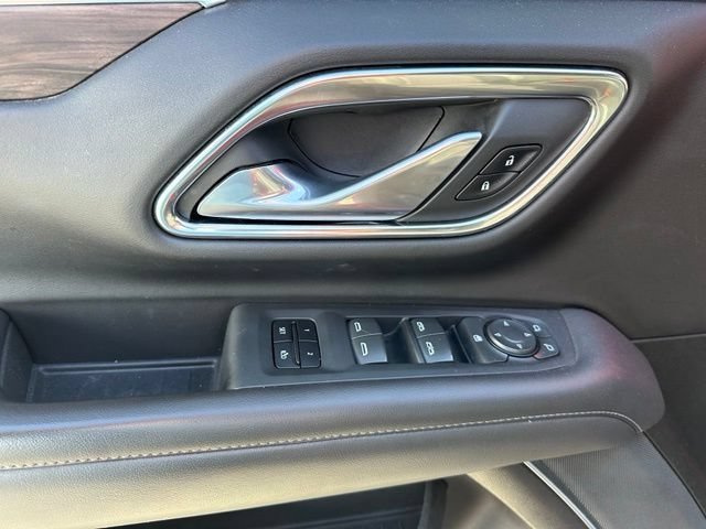 Used 2021 Chevrolet Suburban LT w/ Rear Media and Nav Package AWD/4WD image 17