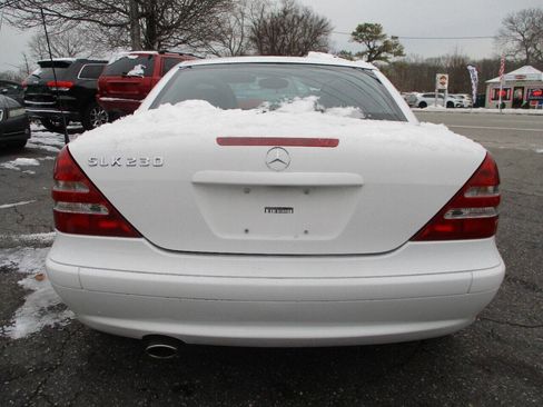 Used 2001 Mercedes-Benz SLK 230 image 3