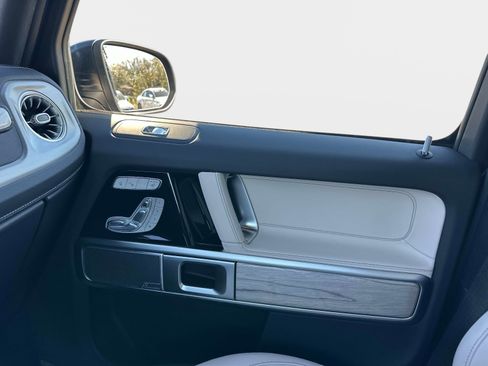 Used 2026 Mercedes-Benz G 63 AMG 4MATIC image 27