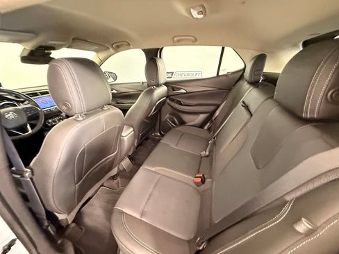 Used 2022 Buick Encore GX Select AWD/4WD image 18