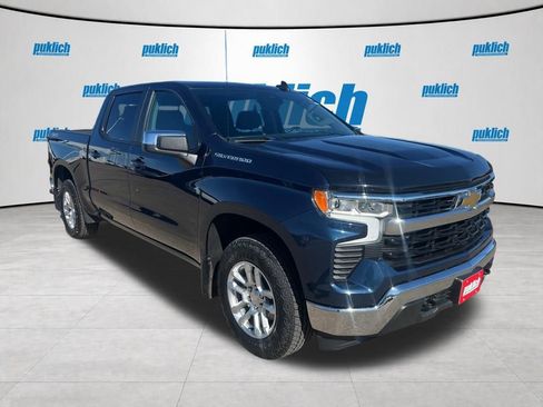 Certified 2023 Chevrolet Silverado 1500 LT w/ Convenience Package II AWD/4WD image 3