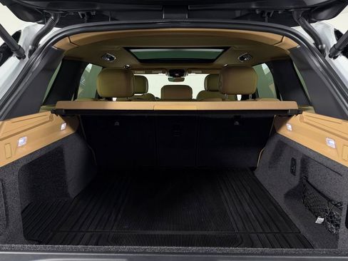 Used 2023 Land Rover Range Rover SE image 31