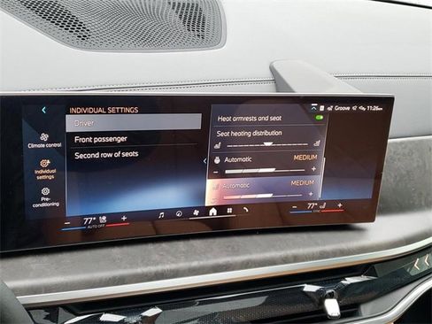 New 2026 BMW X5 xDrive40i w/ Climate Comfort Package image 25