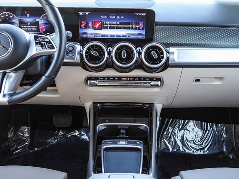 Certified 2025 Mercedes-Benz GLB 250 GLB 250 image 13