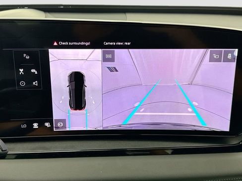 New 2025 Audi Q6 e-tron Premium Plus image 16